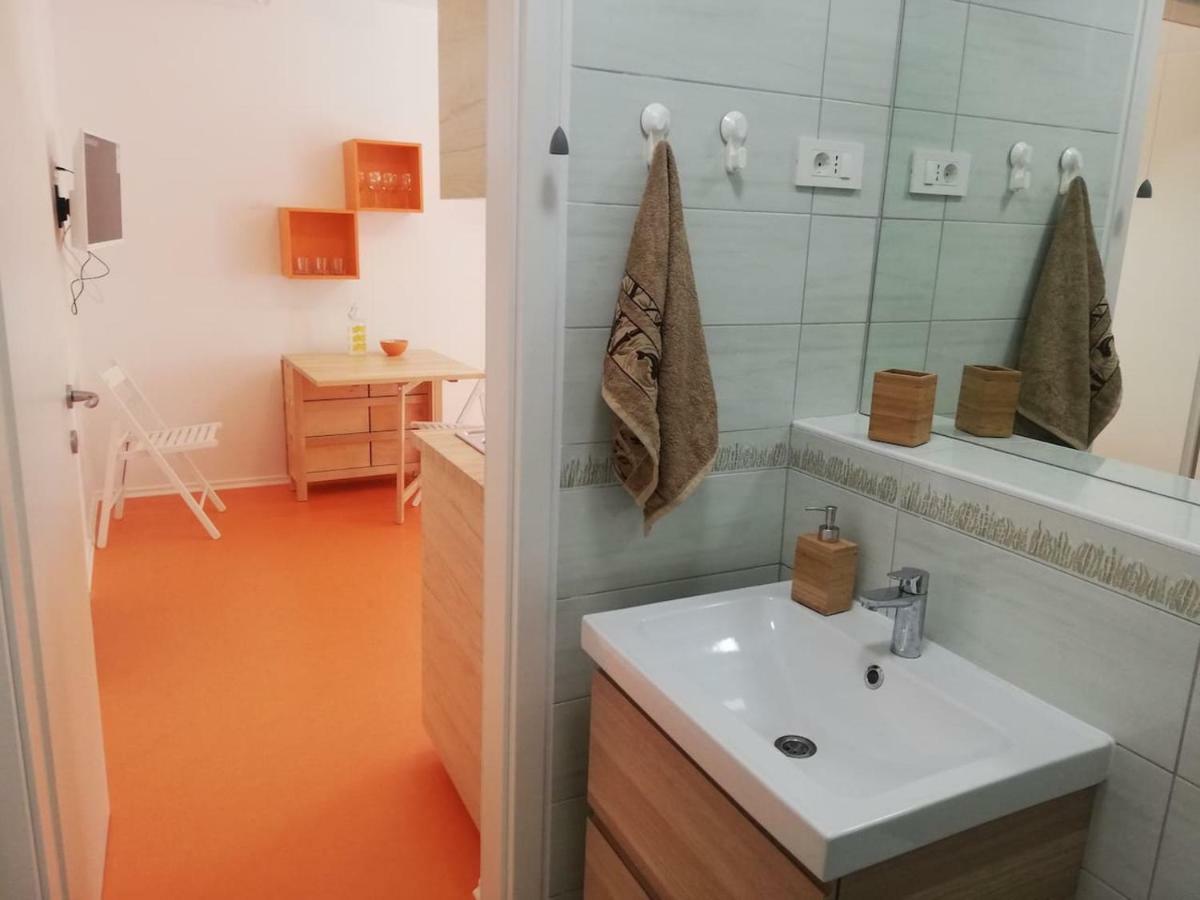 Apartma Ada إيزولا المظهر الخارجي الصورة